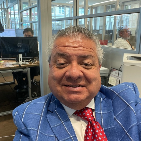 Meet your Posher, Alfred - Picture 3 of 8